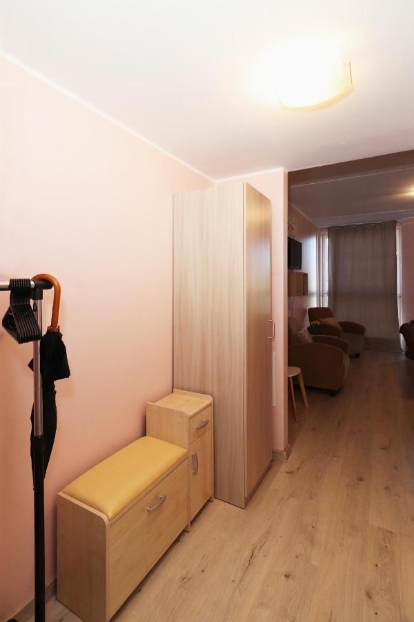 Rotermanni District Bee Apartment Tallinn Extérieur photo